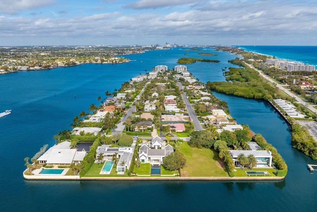 bird's eye view with a water view