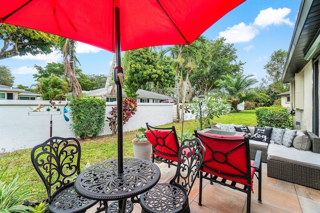 view of patio / terrace with outdoor lounge area