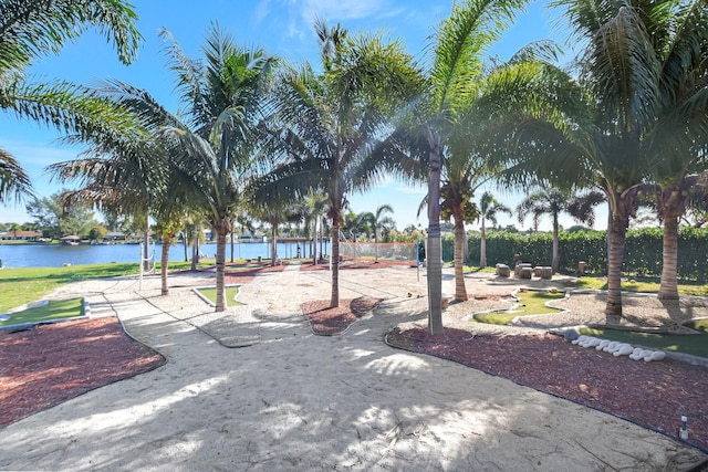 view of home's community featuring a water view