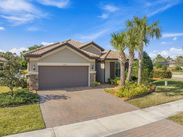 4610 Pratt Cir, Vero Beach FL, 32967, 3 bedrooms, 2 baths house for sale