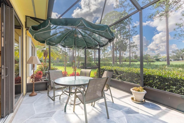 view of sunroom / solarium