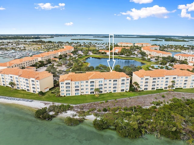 bird's eye view featuring a water view