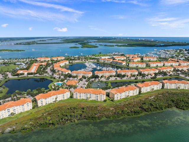 bird's eye view featuring a water view