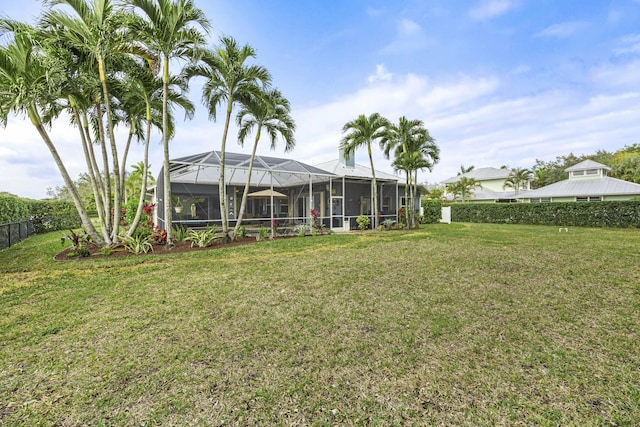 view of yard with a lanai