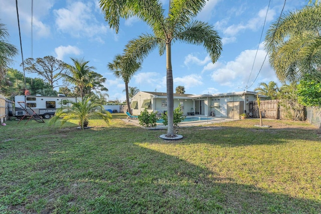 view of yard with a patio