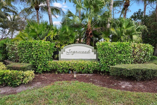 view of community / neighborhood sign