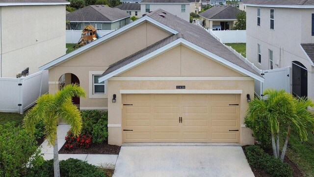 view of front of house featuring a garage