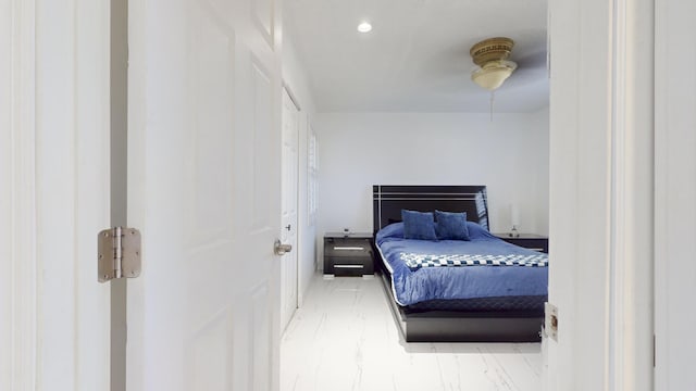 bedroom featuring ceiling fan