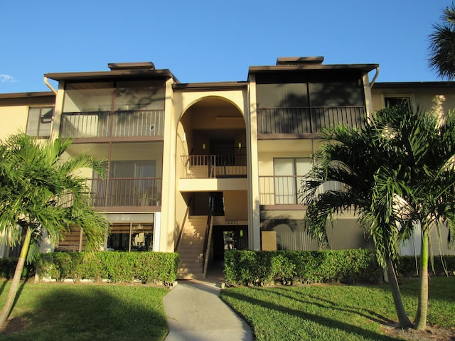 view of building exterior