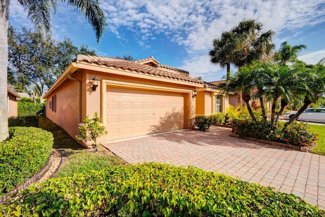 view of front of house with a garage