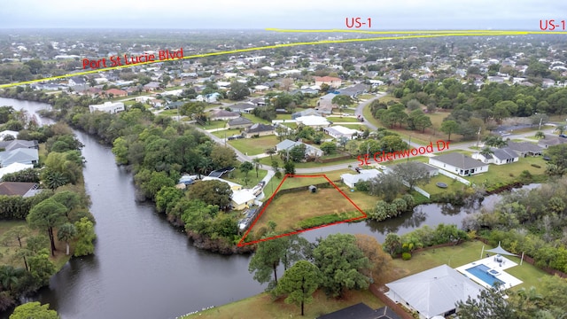 Listing photo 2 for 497 SE Glenwood Dr, Port Saint Lucie FL 34984