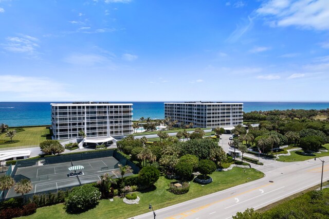 bird's eye view with a water view