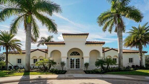 view of front facade with french doors