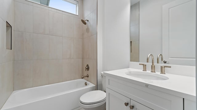 205 SE Via Sangro, Port Saint Lucie, FL 34952 - bathroom with toilet, vanity, and shower / bathtub combination