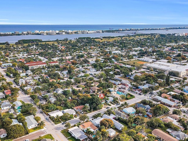 bird's eye view featuring a water view