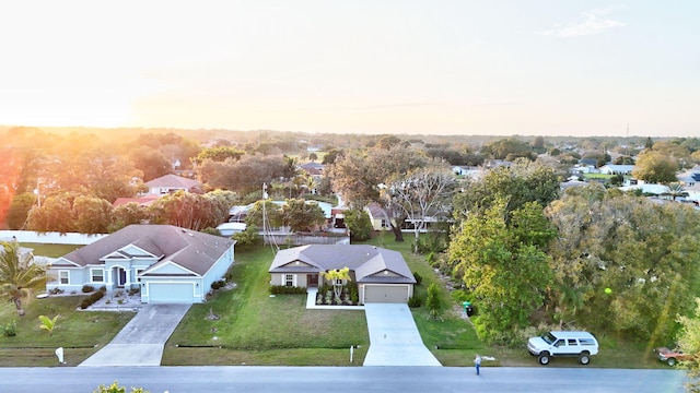 view of aerial view at dusk