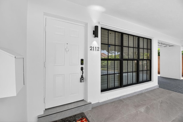 2112 N 14th Ter, Hollywood, FL 33020 - entrance to property featuring a porch