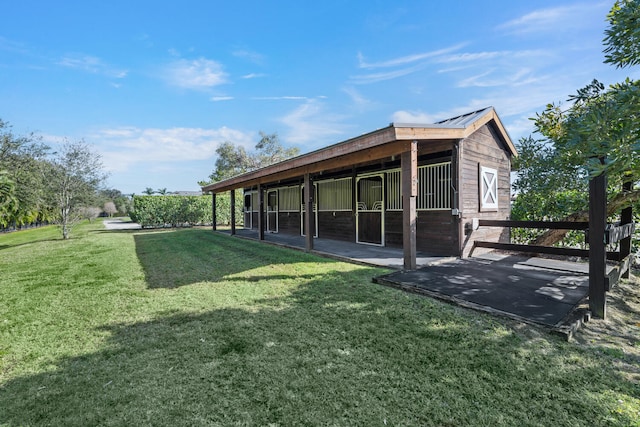 exterior space featuring an outbuilding