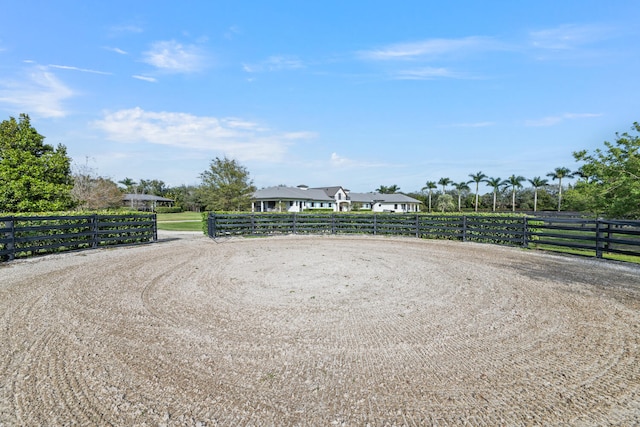 view of home's community featuring a rural view