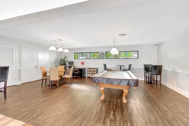 game room featuring wood-type flooring, a wealth of natural light, and pool table