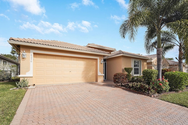 view of front of house featuring a garage