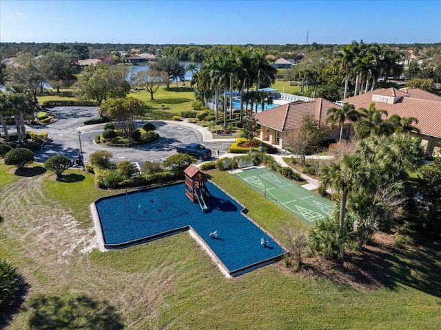 bird's eye view with a water view