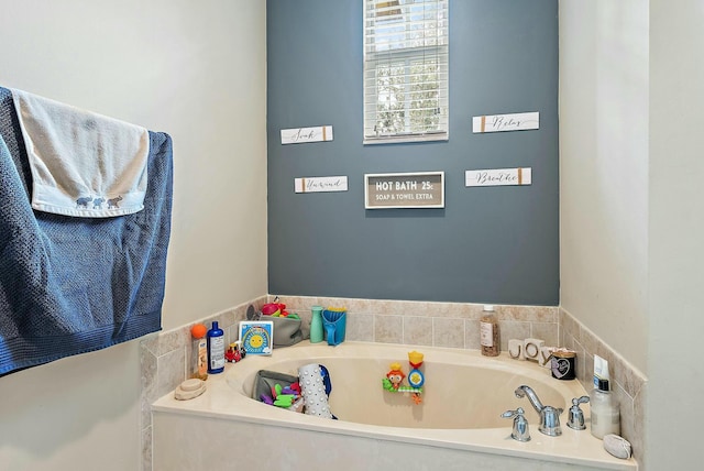 bathroom with a bathtub