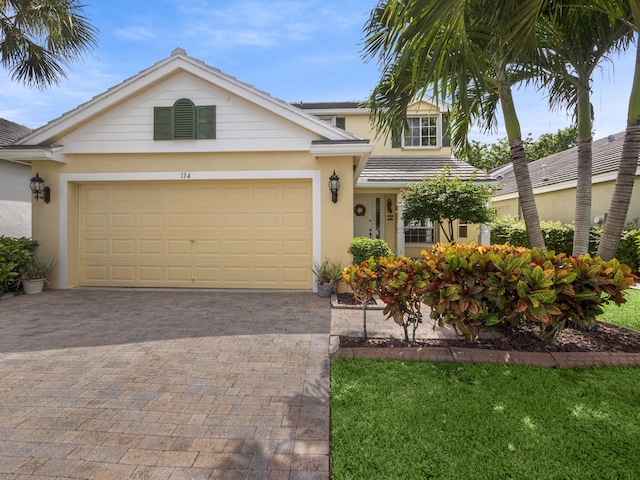 view of front of house featuring a garage