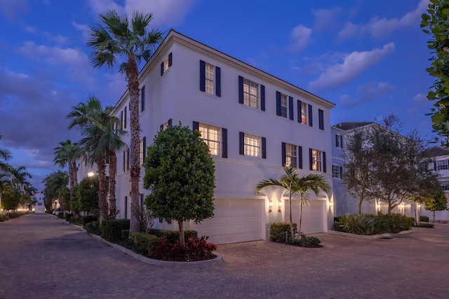 view of front of property featuring a garage