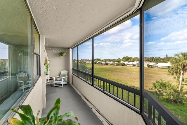 view of sunroom / solarium