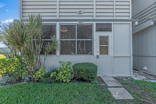 view of entrance to property