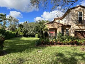 exterior space with a lawn