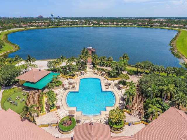 bird's eye view with a water view