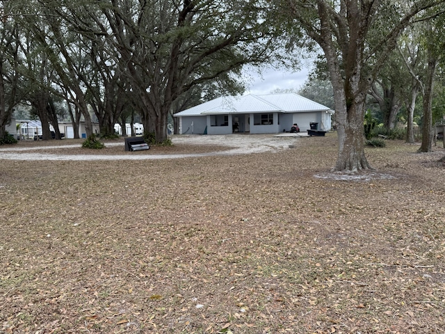 view of front of house