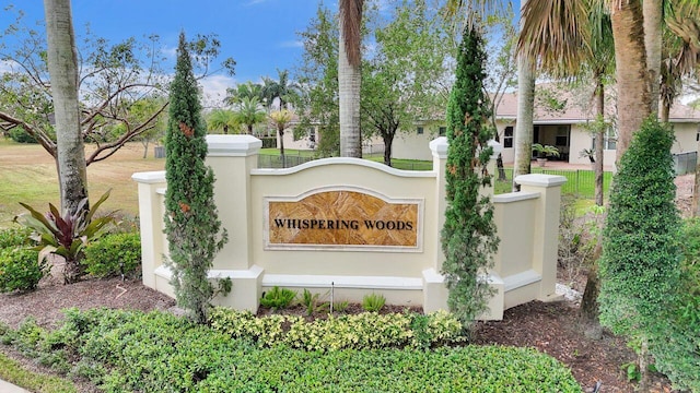 view of community / neighborhood sign