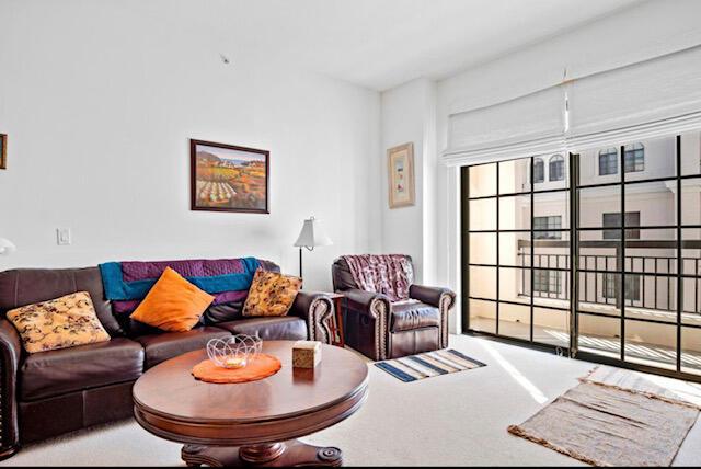 living room with carpet flooring