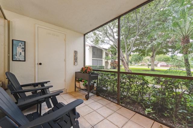 view of sunroom / solarium