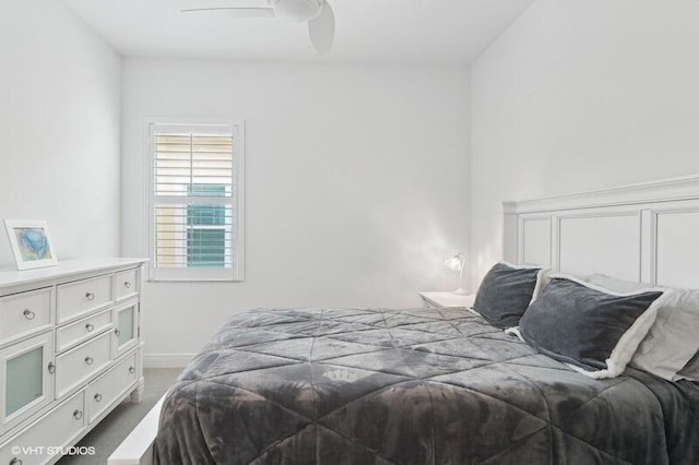 bedroom featuring carpet floors and ceiling fan