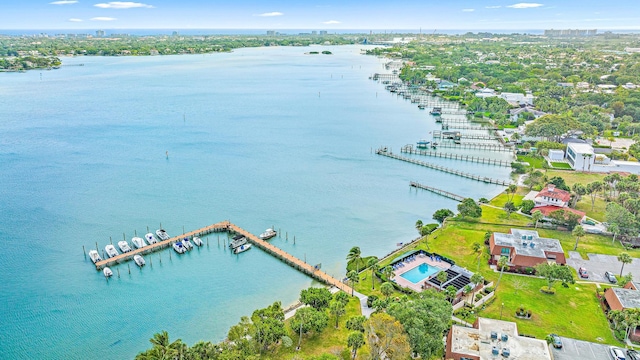 bird's eye view featuring a water view