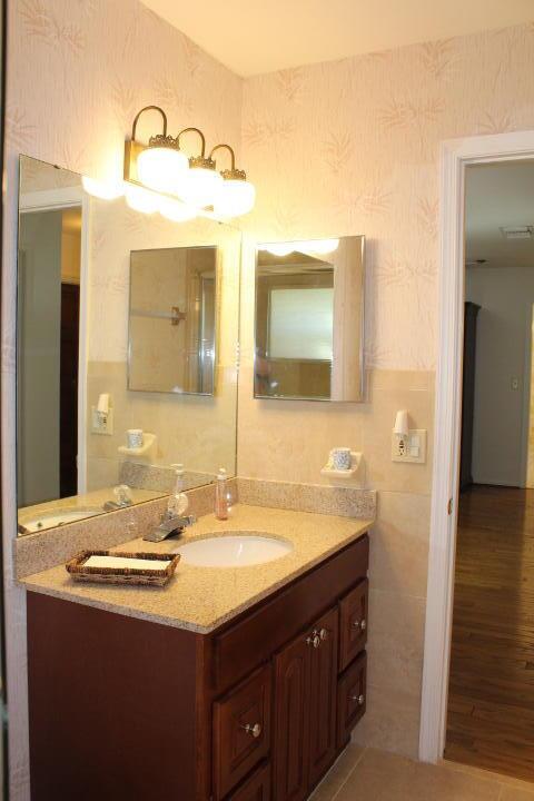 bathroom featuring vanity