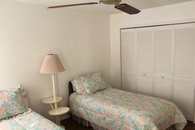 bedroom with a closet and ceiling fan