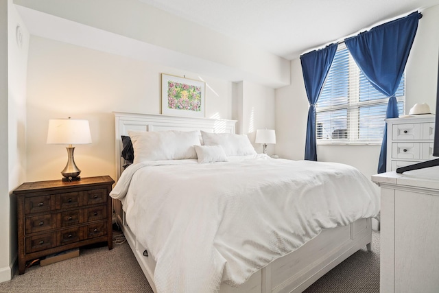 bedroom featuring carpet floors