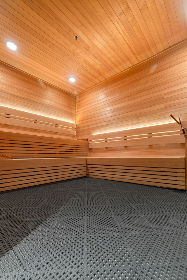 view of sauna / steam room