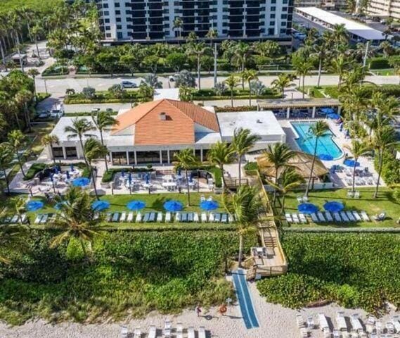 3420 S Ocean Blvd Unit 8Q, Highland Beach, FL 33487 - aerial view of a pool area