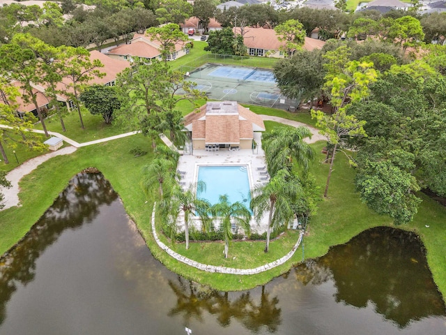 bird's eye view with a water view