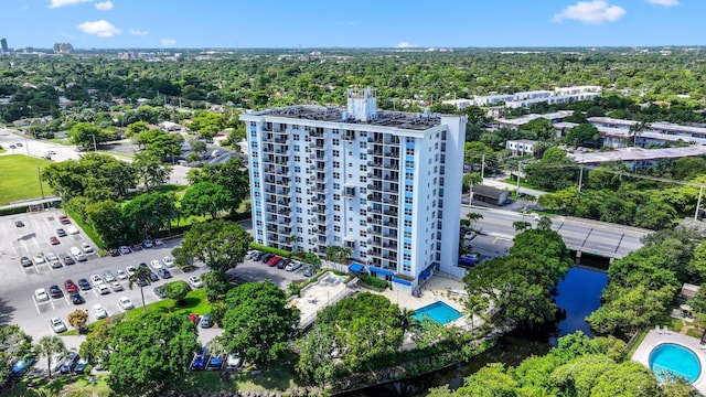 bird's eye view featuring a water view