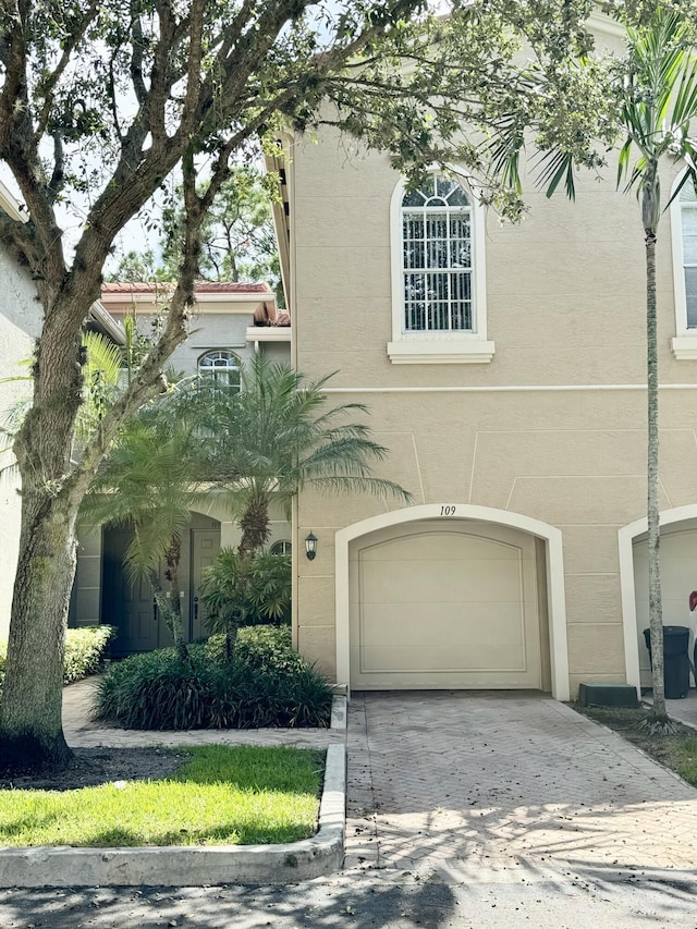 view of front of house with a garage