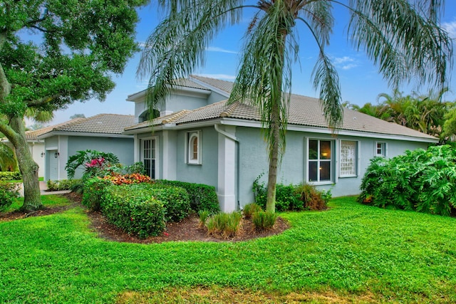 exterior space featuring a yard