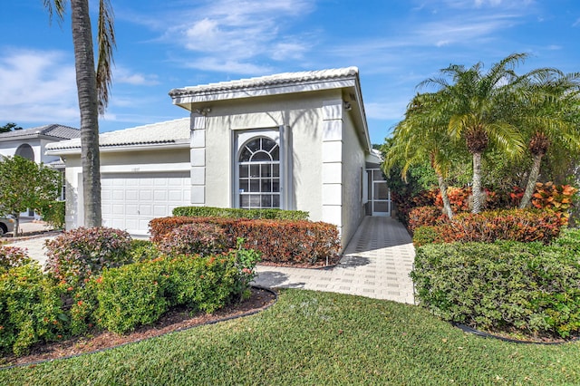 view of front of house with a garage