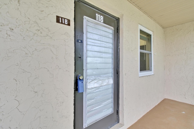 view of entrance to property